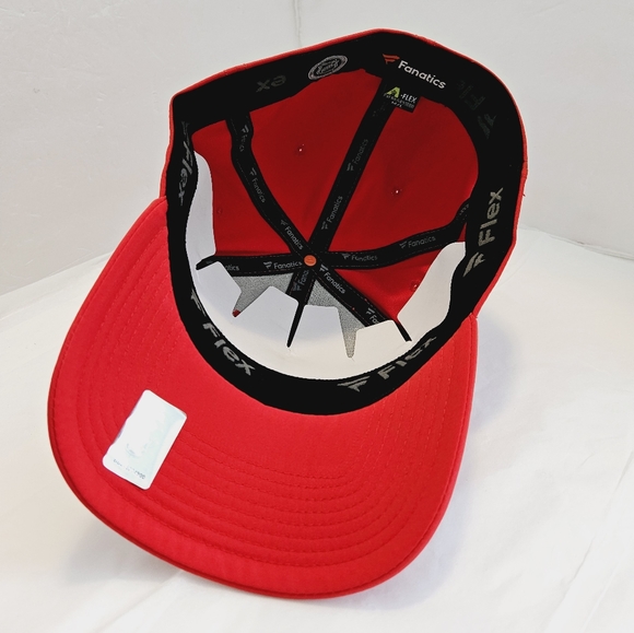 Fanatics StretchFit New Jersey Size M/L Red Devils Core Primary Logo Flex Cap - Picture 10 of 16